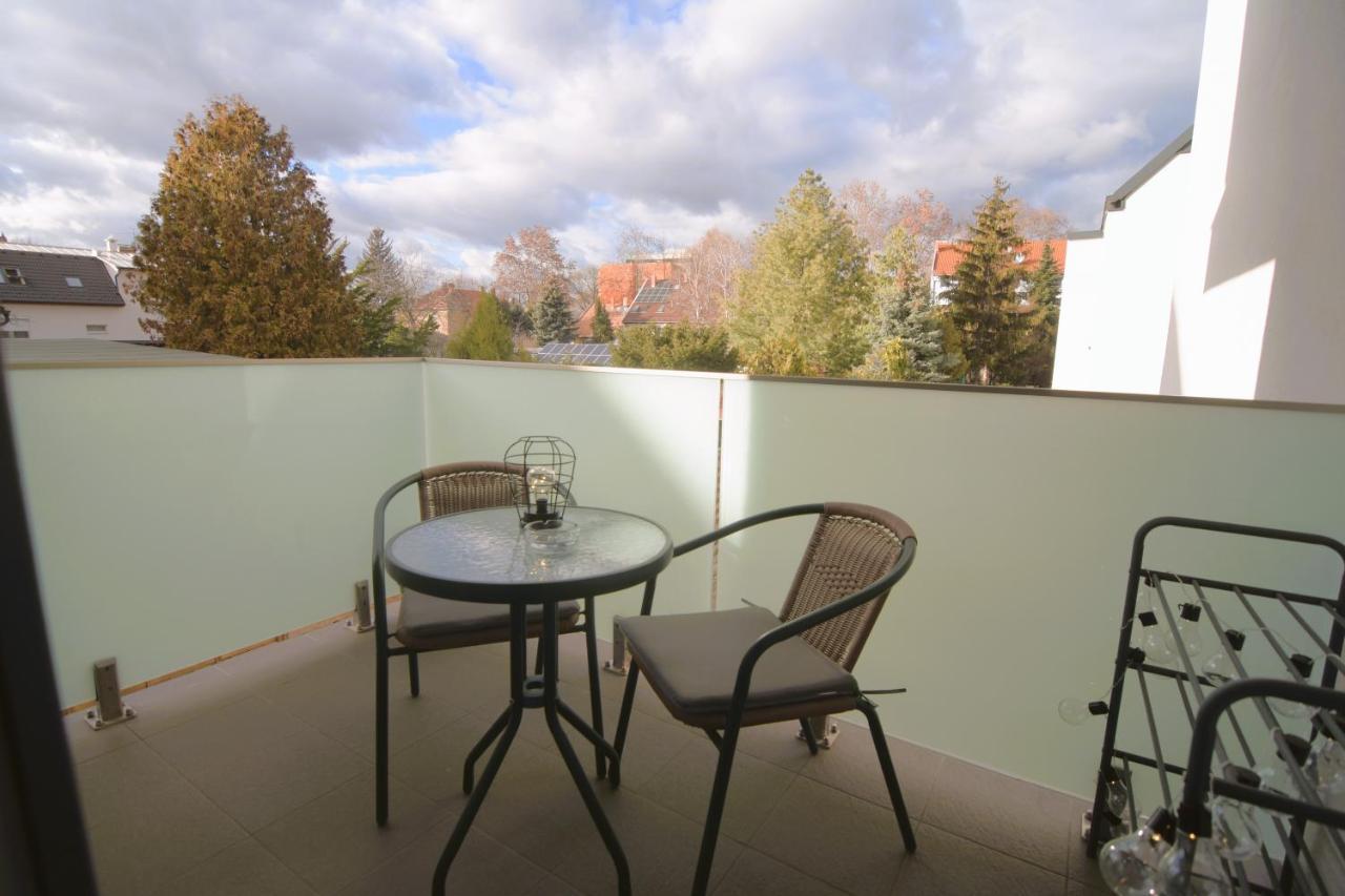 Tisza River Apartman Сегед Экстерьер фото