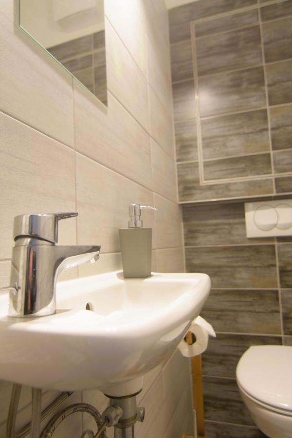 Tisza River Apartman Сегед Экстерьер фото